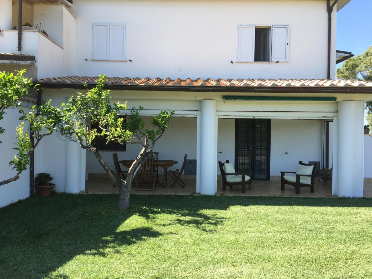 Villa Olga Tarquinia Buitenkant foto