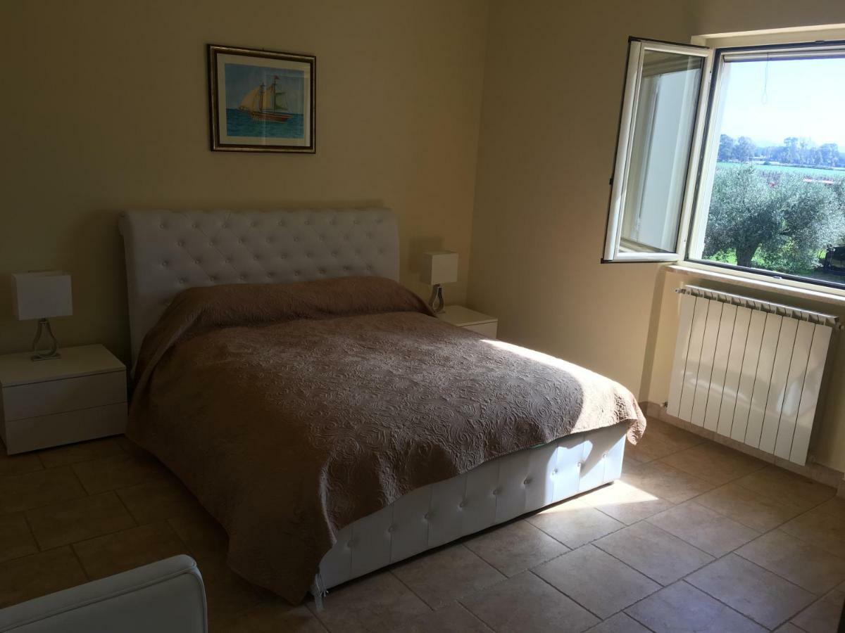 Villa Olga Tarquinia Buitenkant foto